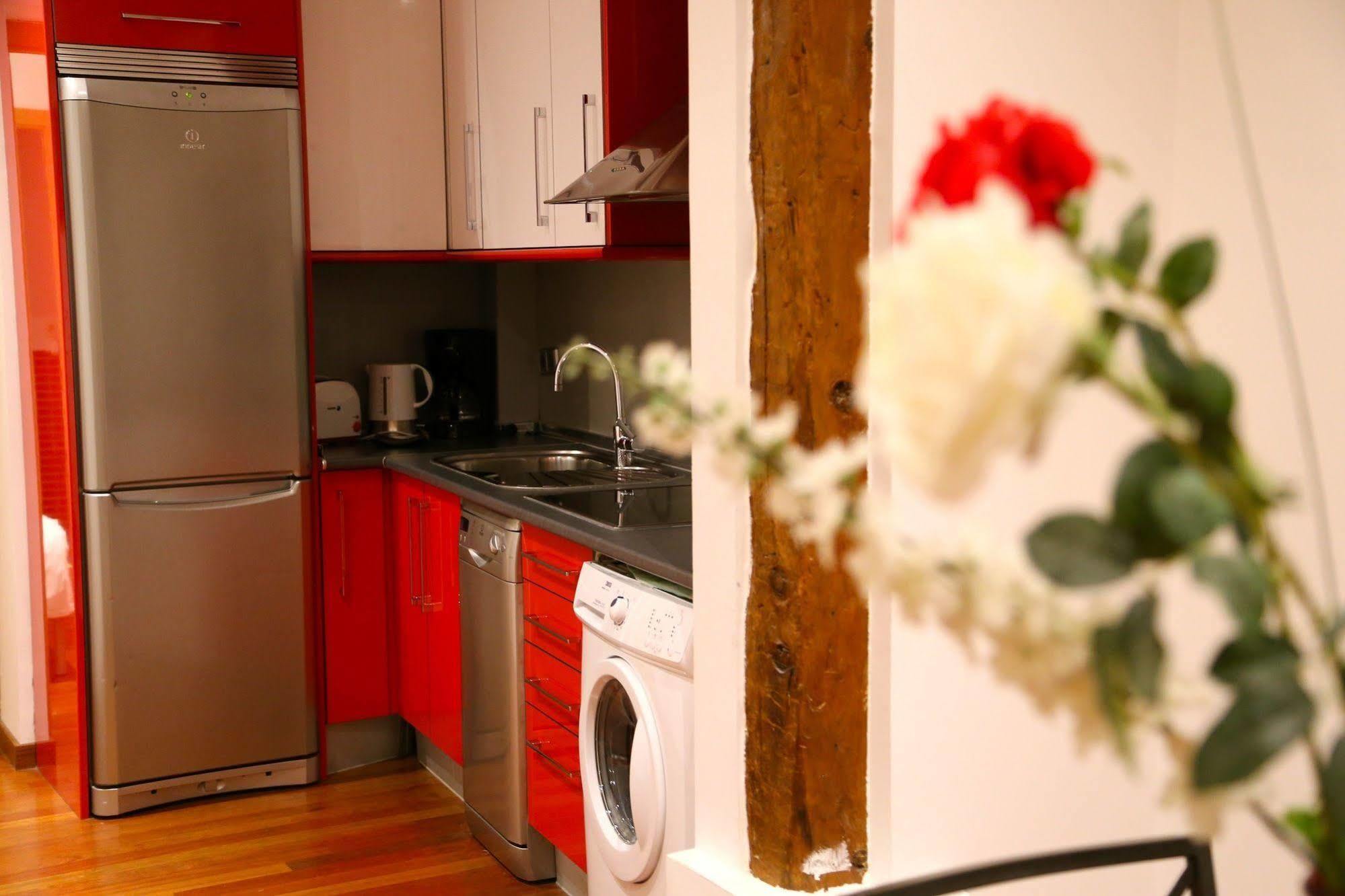 Prado Apartments Madrid Kültér fotó