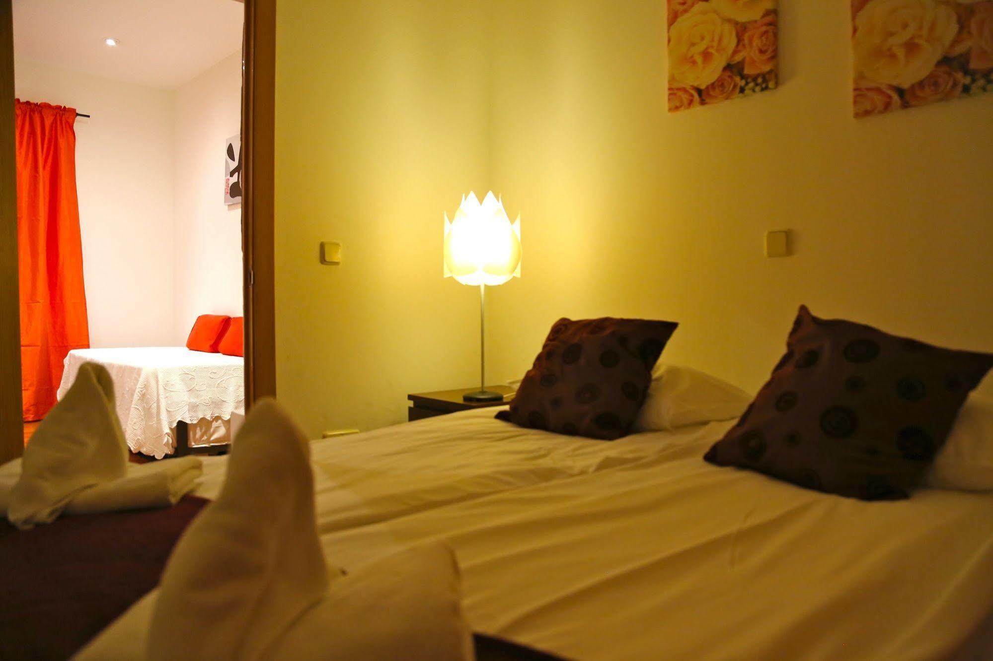 Prado Apartments Madrid Kültér fotó
