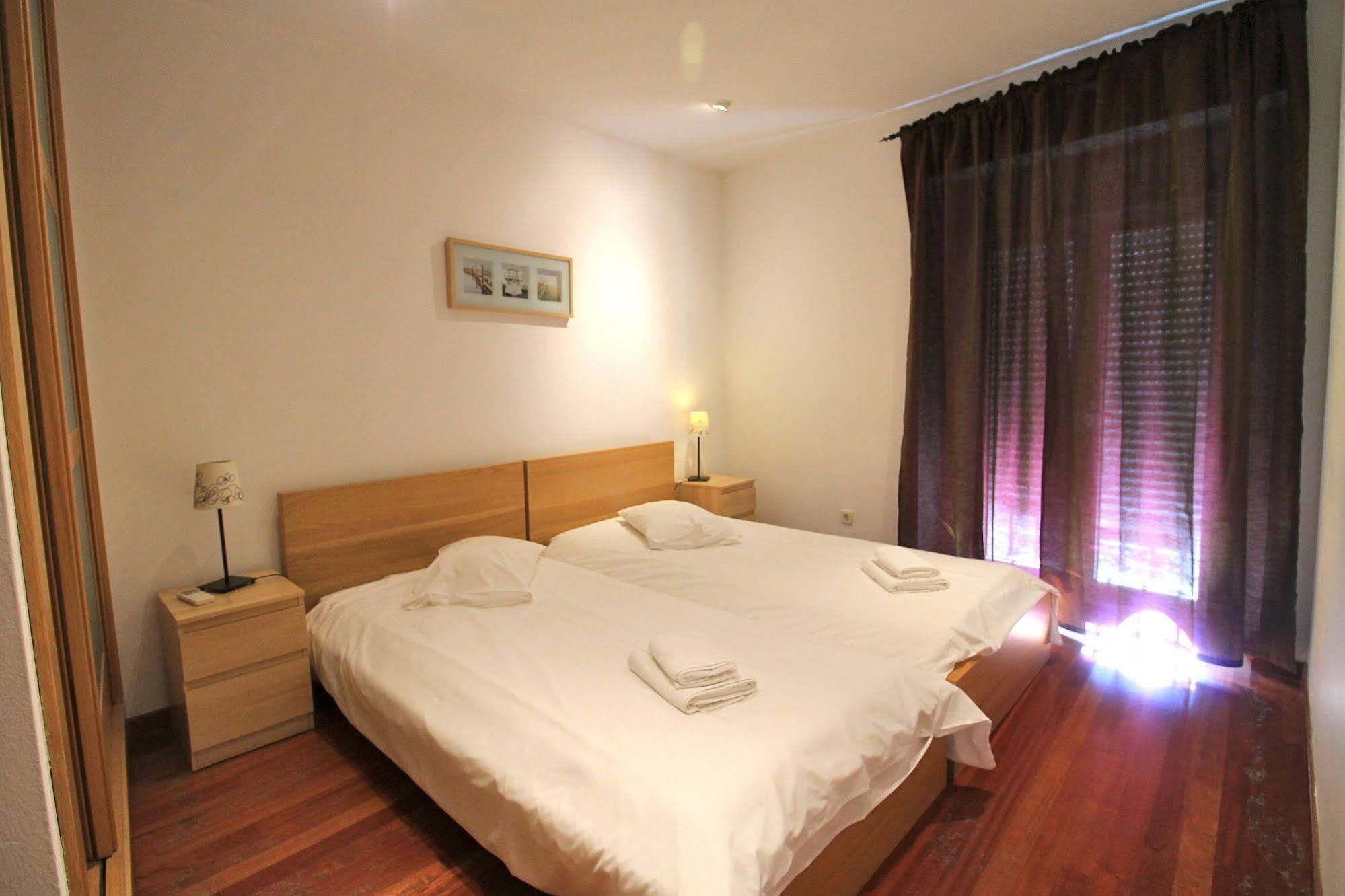 Prado Apartments Madrid Kültér fotó